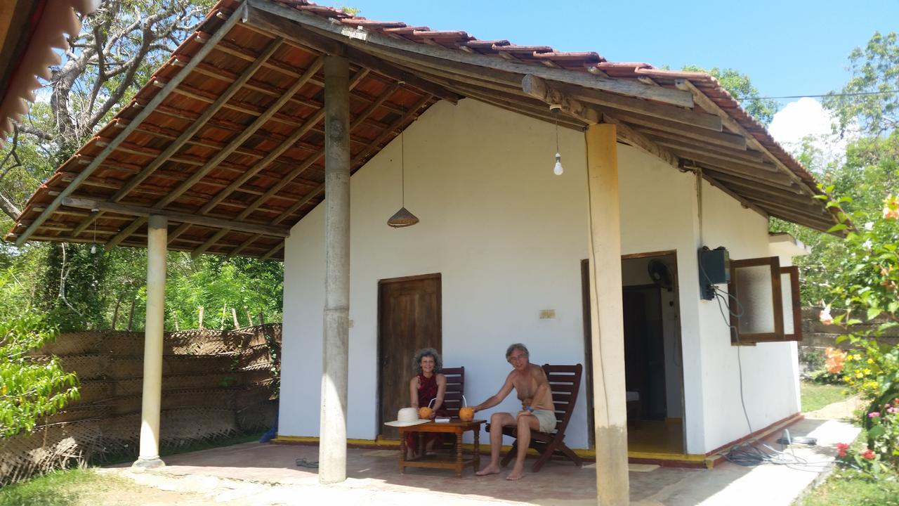 Sunshine Cafe Apartment Tangalle Luaran gambar