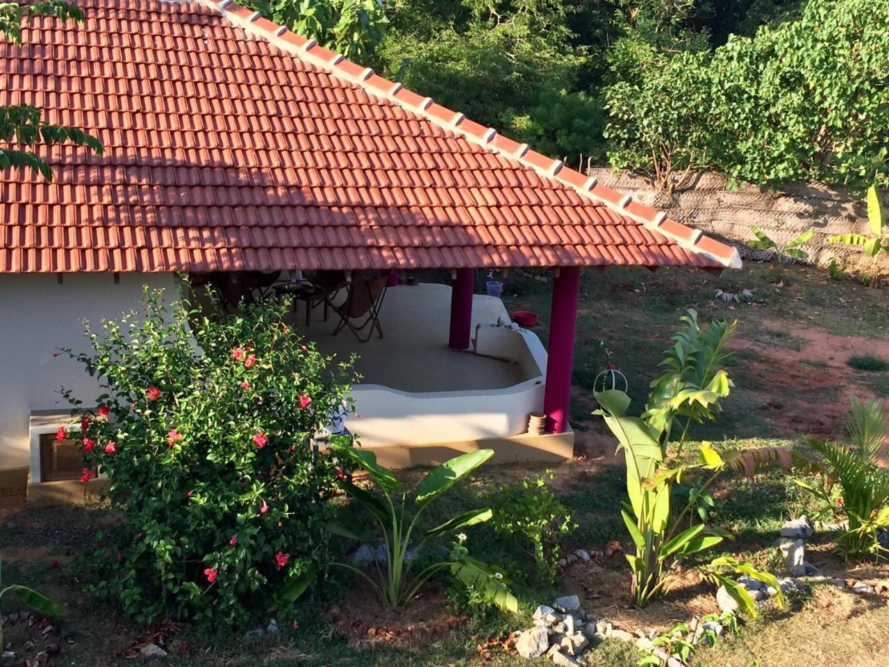Sunshine Cafe Apartment Tangalle Luaran gambar